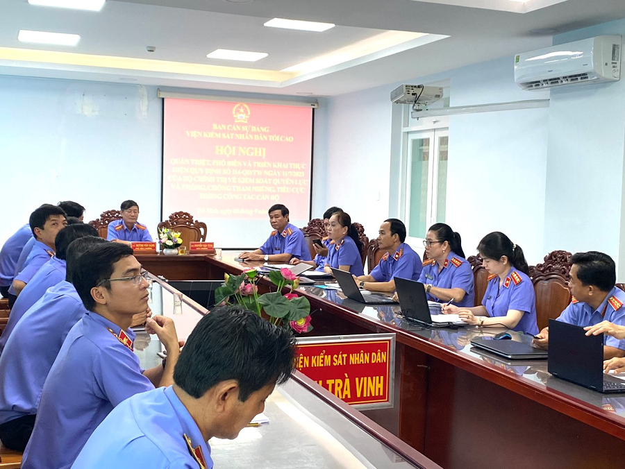 Viện kiểm sát nhân dân hai cấp tỉnh Trà Vinh dự Hội nghị triển khai Quy định số 114-QĐ/TW về kiểm soát quyền lực và phòng, chống tham nhũng, tiêu cực trong công tác cán bộ