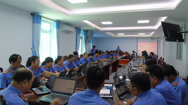 Viện kiểm sát nhân dân tỉnh Trà Vinh tổ chức tập huấn bồi dưỡng kỹ năng sử dụng hệ thống quản lý văn bản và điều hành, thực hiện ký số văn bản trong ngành Kiểm sát nhân dân